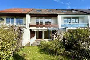 Erstbezug nach Renovierung! Schönes Reihenmittelhaus in Top-Wohnlage im beliebten Stadtbergen